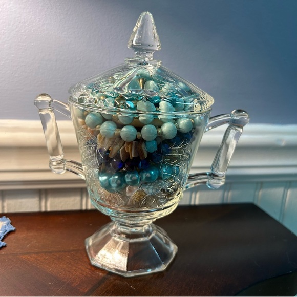 Mystery Vintage Glass Candy Dish with Lid Full of Jewelry - Picture 5 of 9